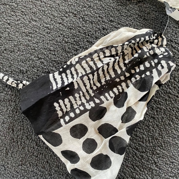 Echo Patchwork Pareo Wrap Scarf in bag NWT - Picture 9 of 10